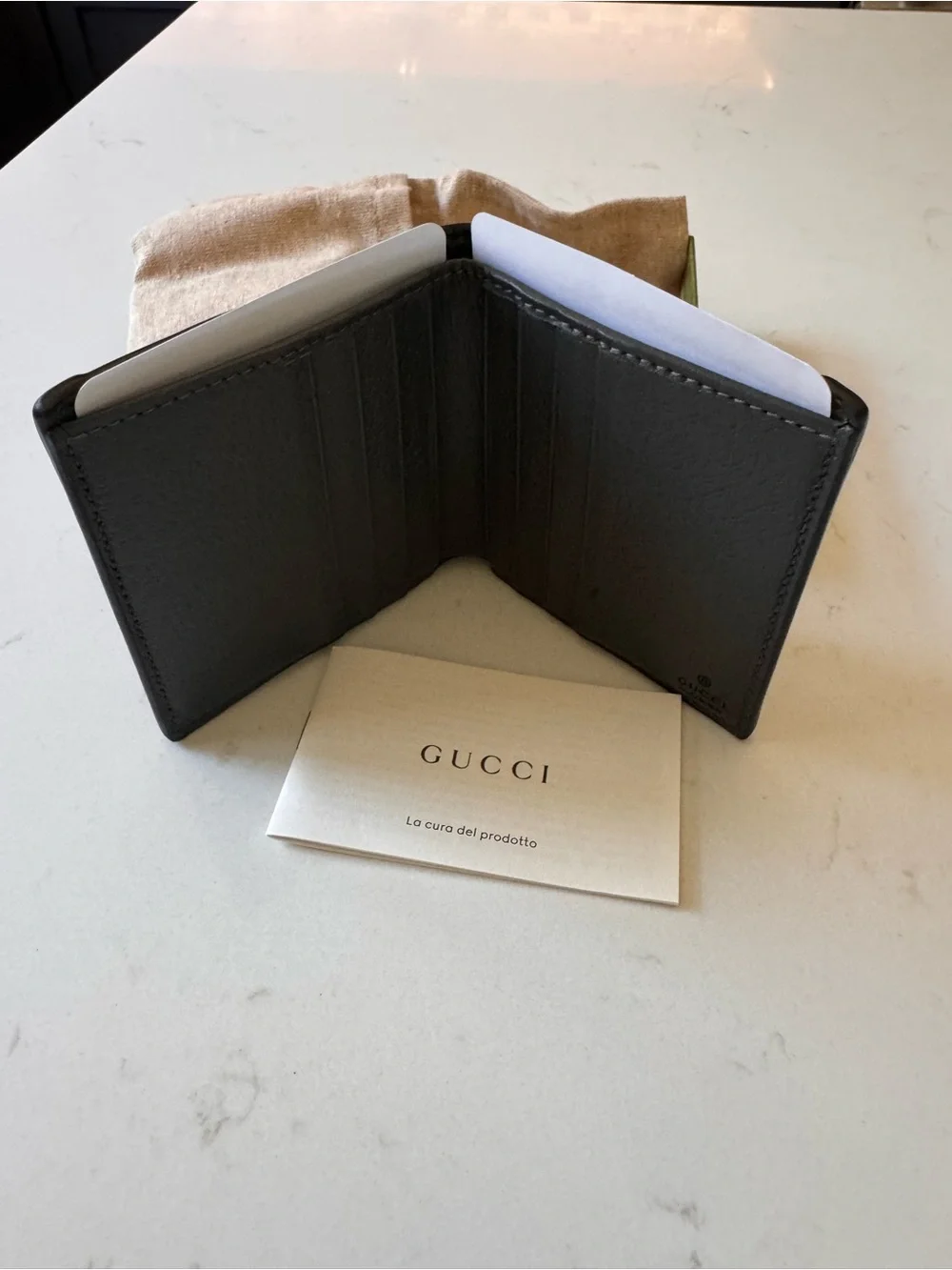 Ophidia bi-fold Wallet